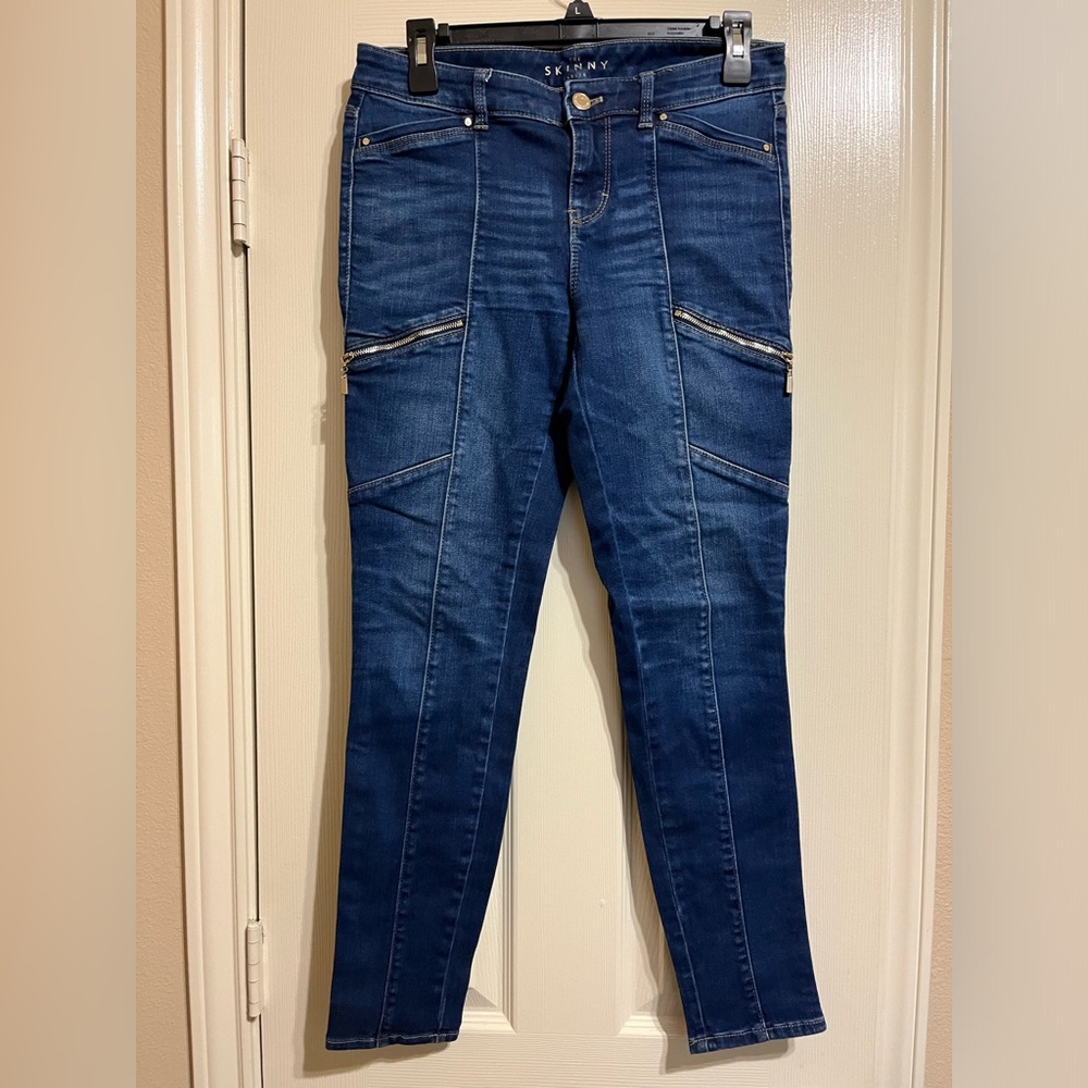 EUC The Skinny Ankle Blue Jeans